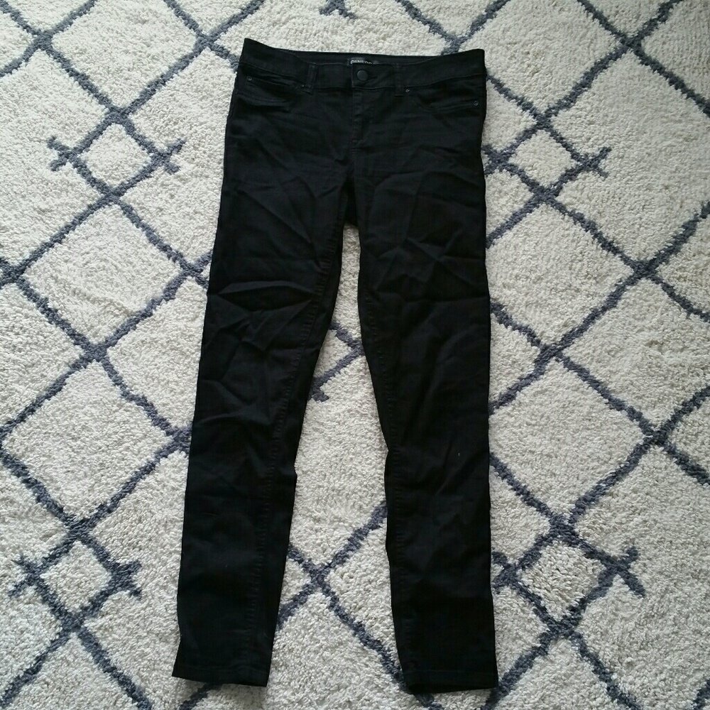 Black Skinny Jeans